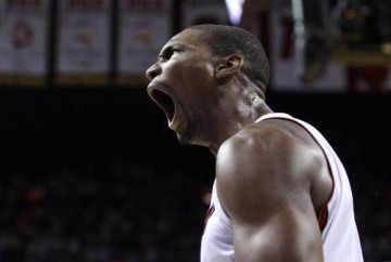 澳门新葡京-【人物】戛然而止的职业生涯 阻碍不了波什的名人堂